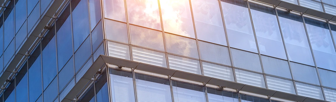 UV-Resistant Glass Experts in Pinellas Park, FL